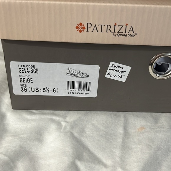 Patrizia “Geva” Spring Step Beige loafers embellished with tiny stones - Picture 5 of 7